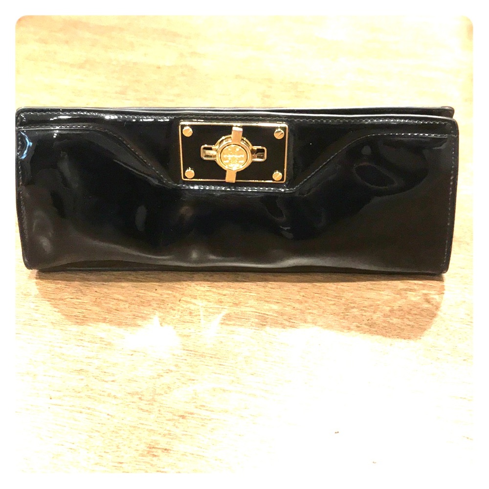 Black patent leather Tory Burch clutch